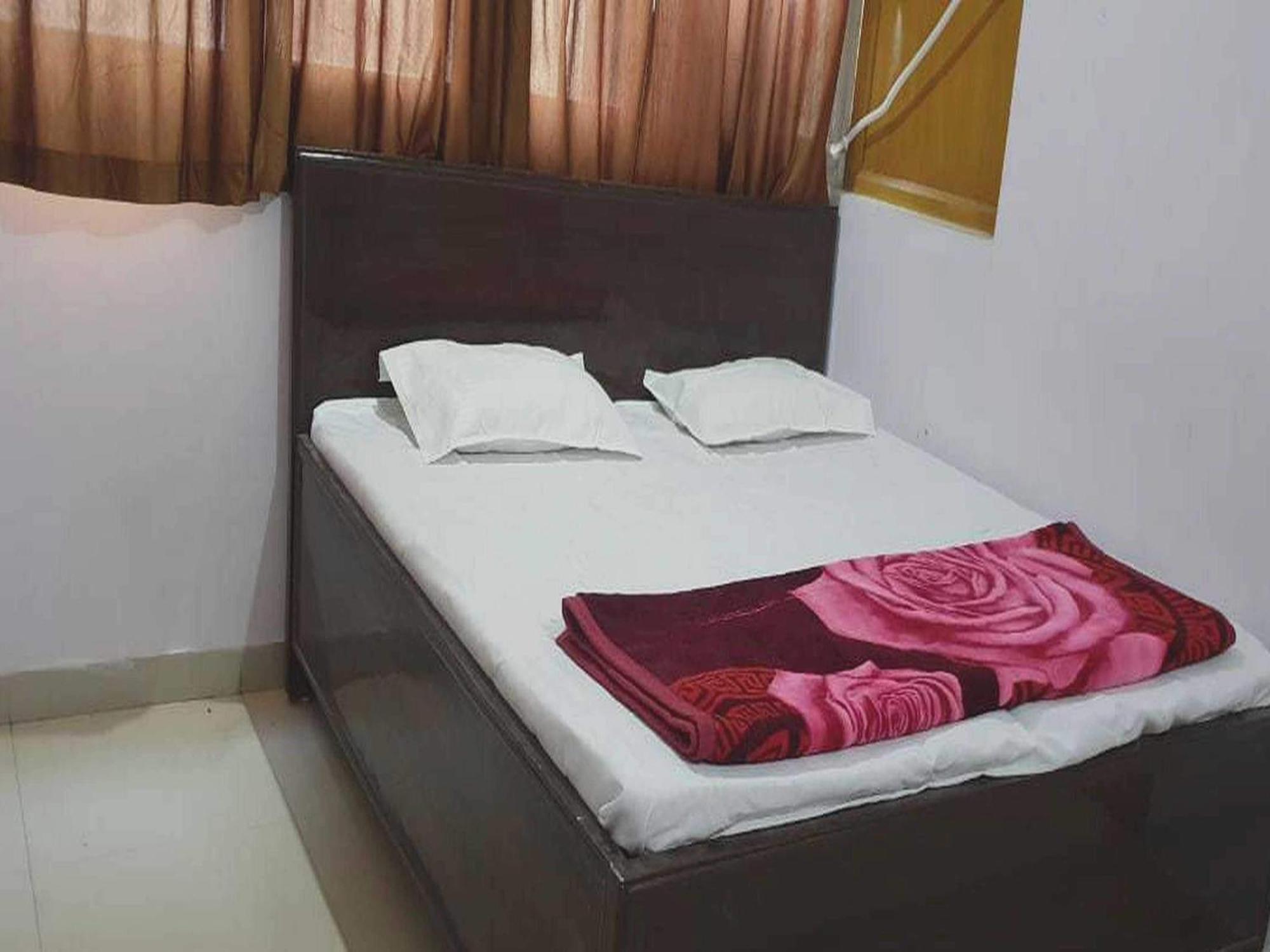 Hotel O Rr Guest House Patna  Buitenkant foto